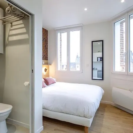 4 Proche De La Gare Et Du Centre * أميا